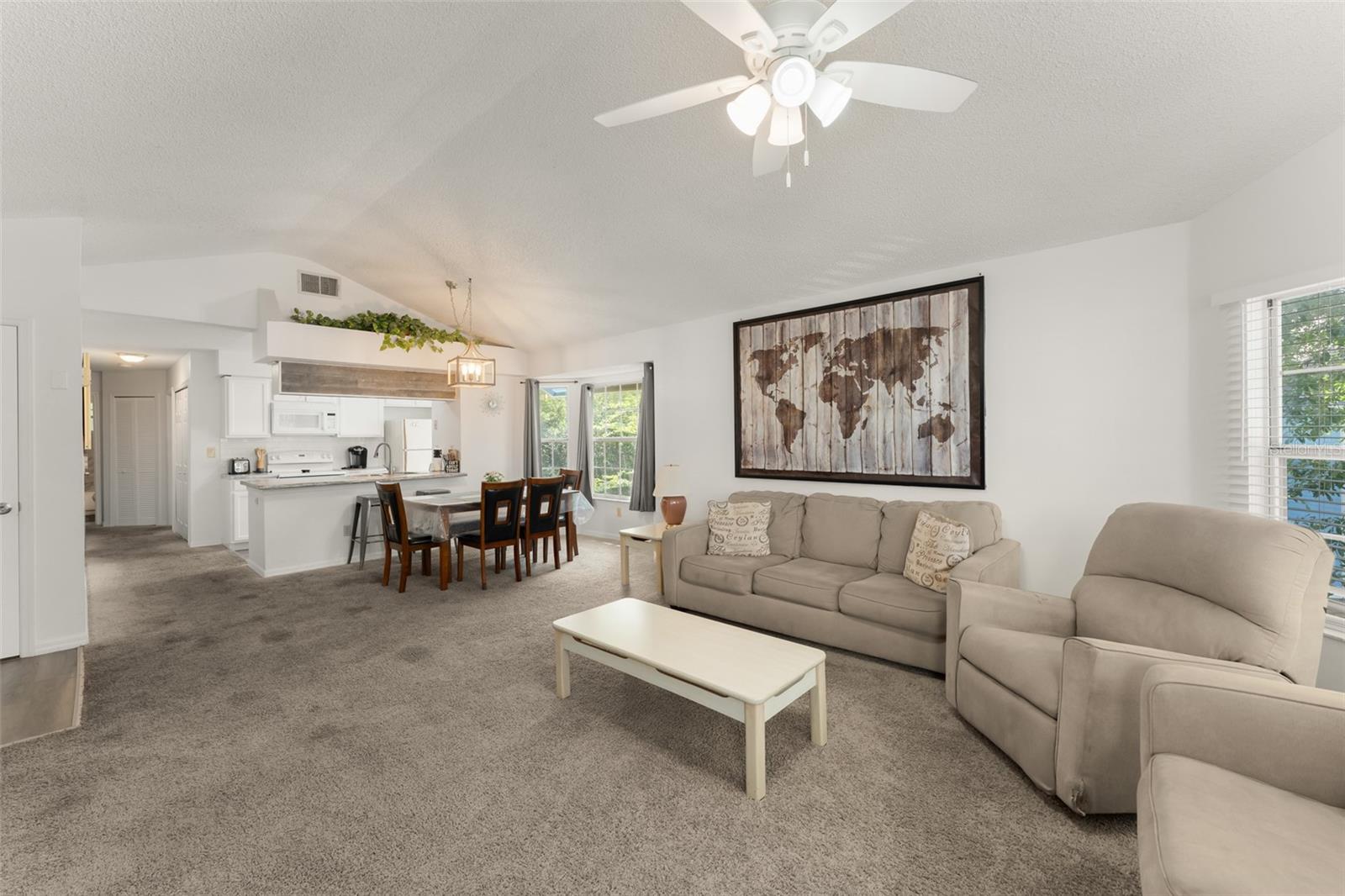 2739 N POINCIANA BLVD #84