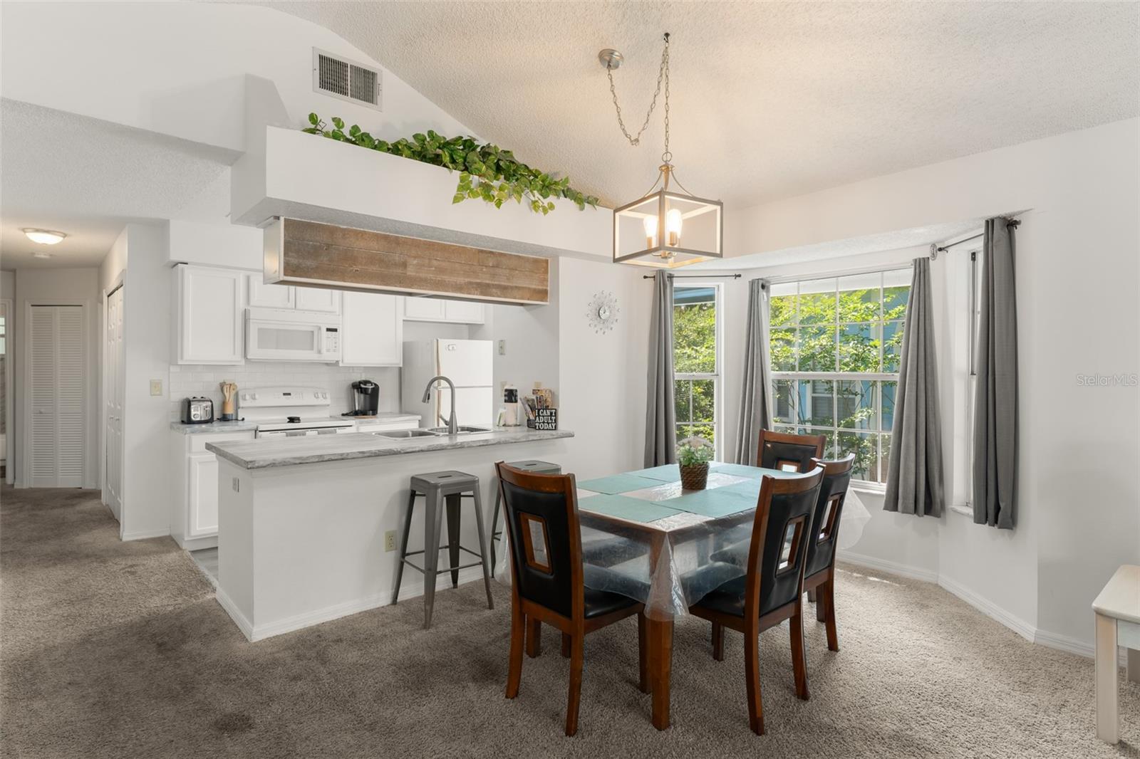 2739 N POINCIANA BLVD #84