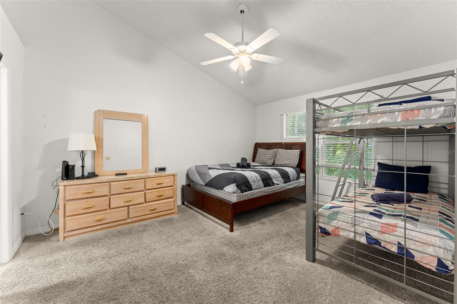 2739 N POINCIANA BLVD #84