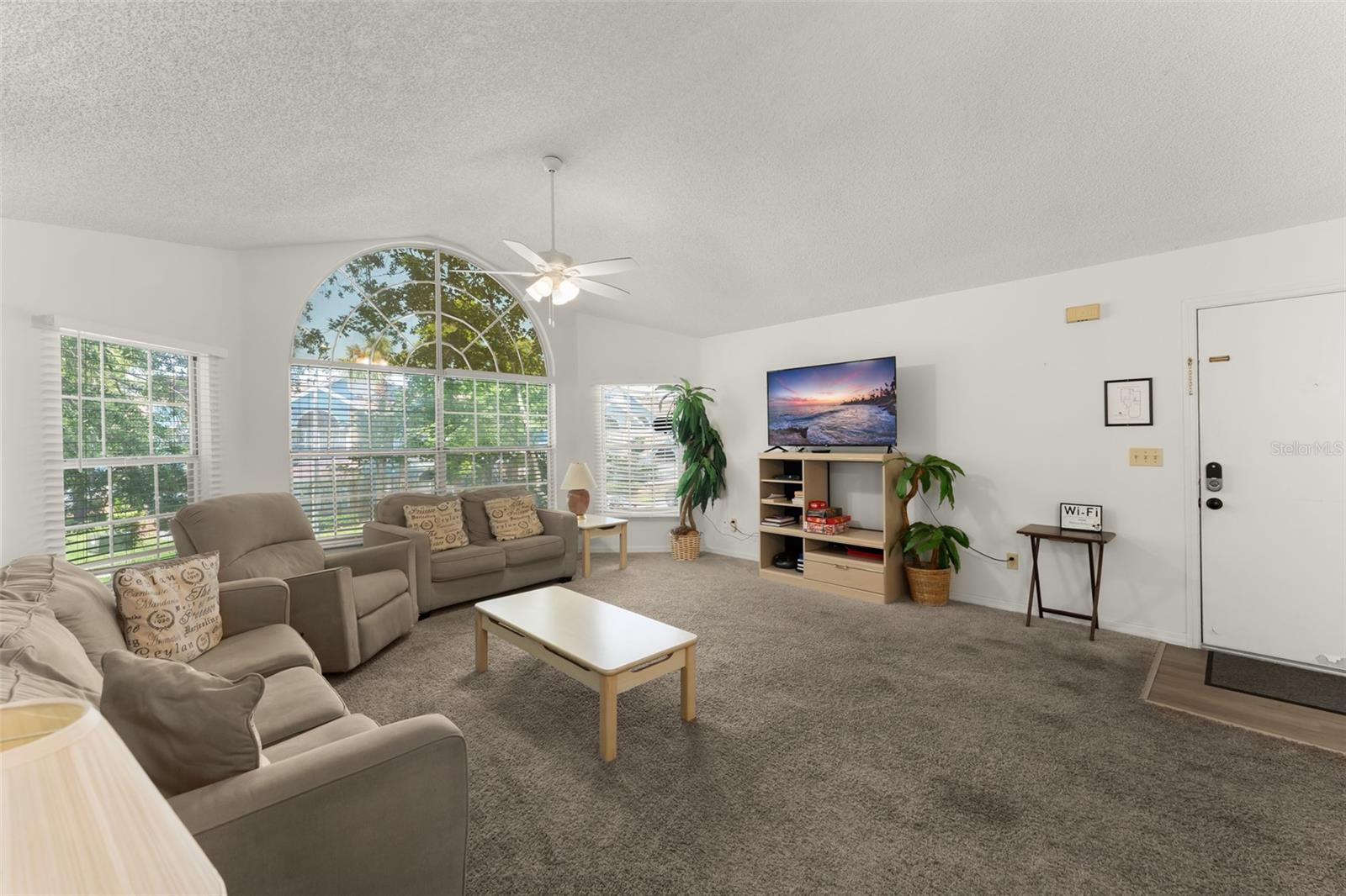 2739 N POINCIANA BLVD #84
