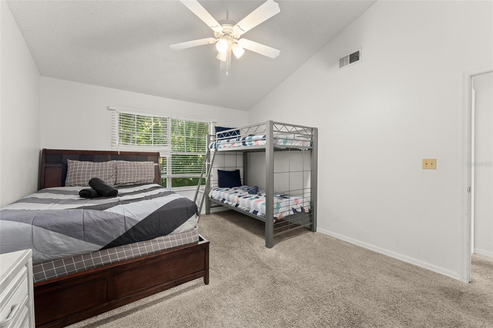 2739 N POINCIANA BLVD #84
