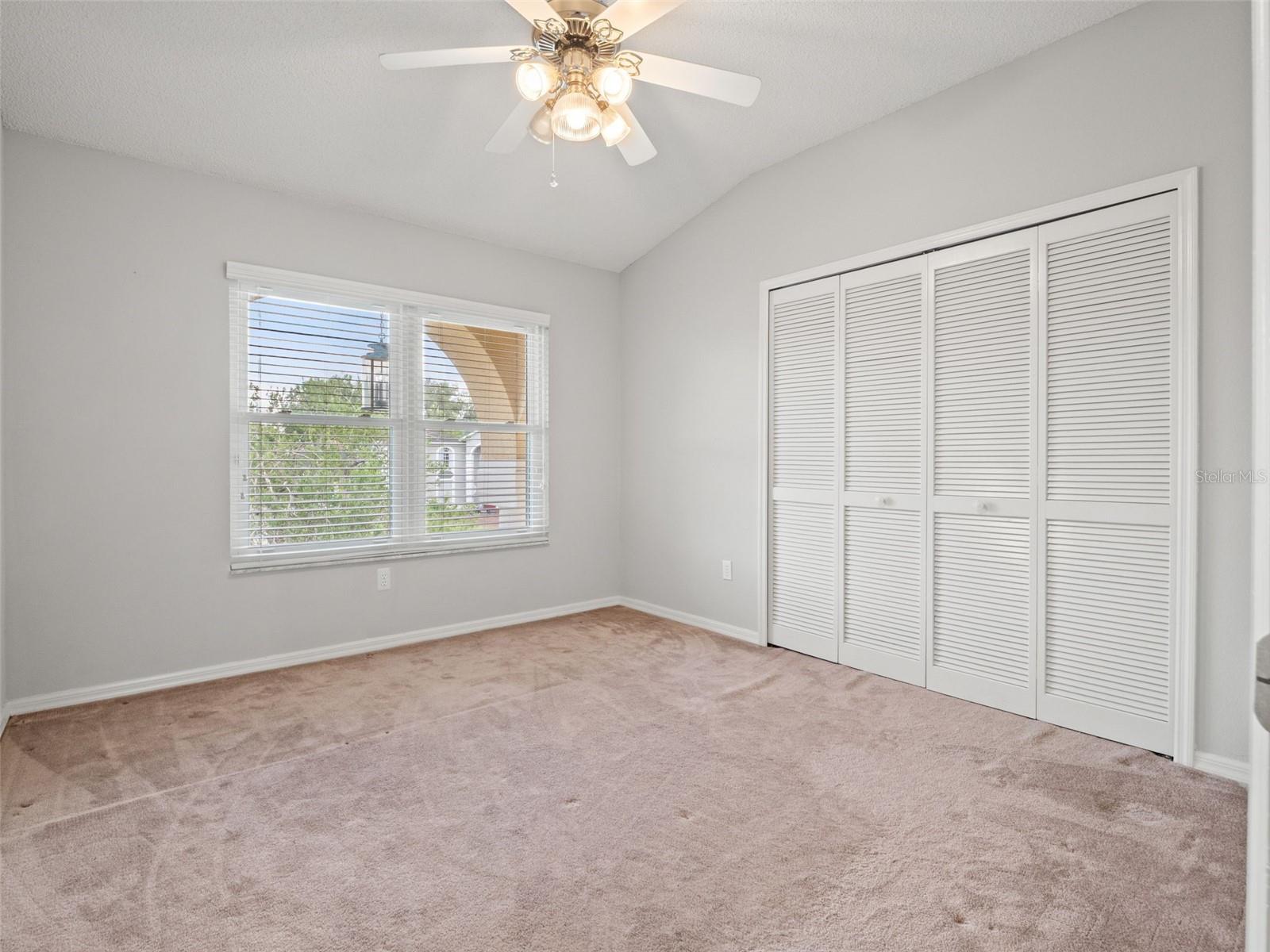 2394 HUNTINGDALE LN