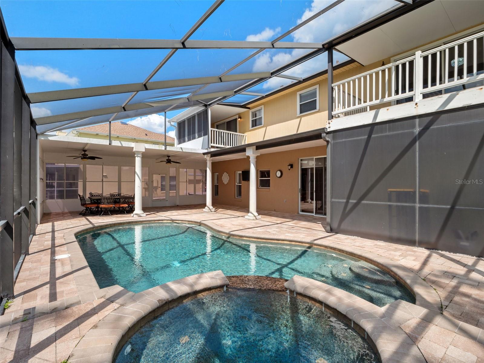 2394 HUNTINGDALE LN