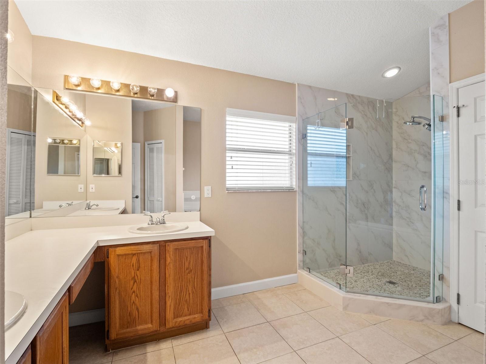 2394 HUNTINGDALE LN