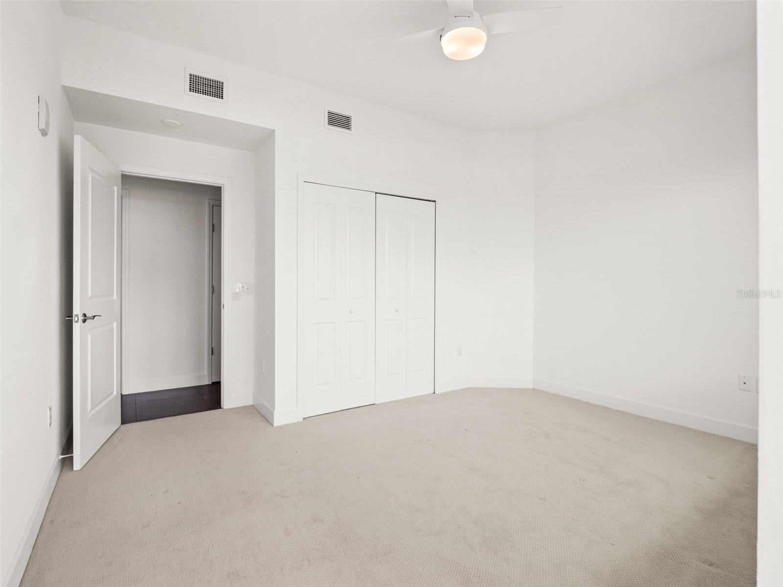100 S EOLA DR #1609