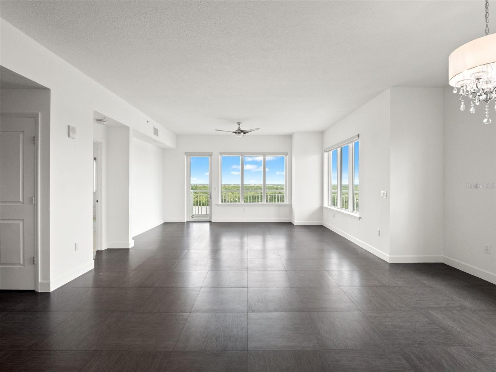 100 S EOLA DR #1609