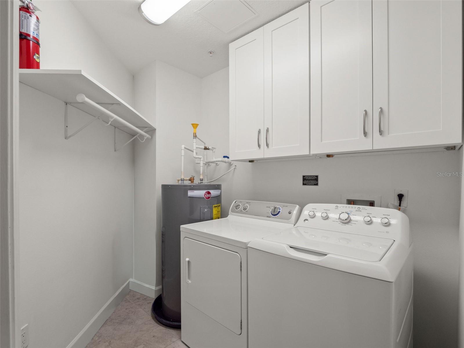 100 S EOLA DR #1609