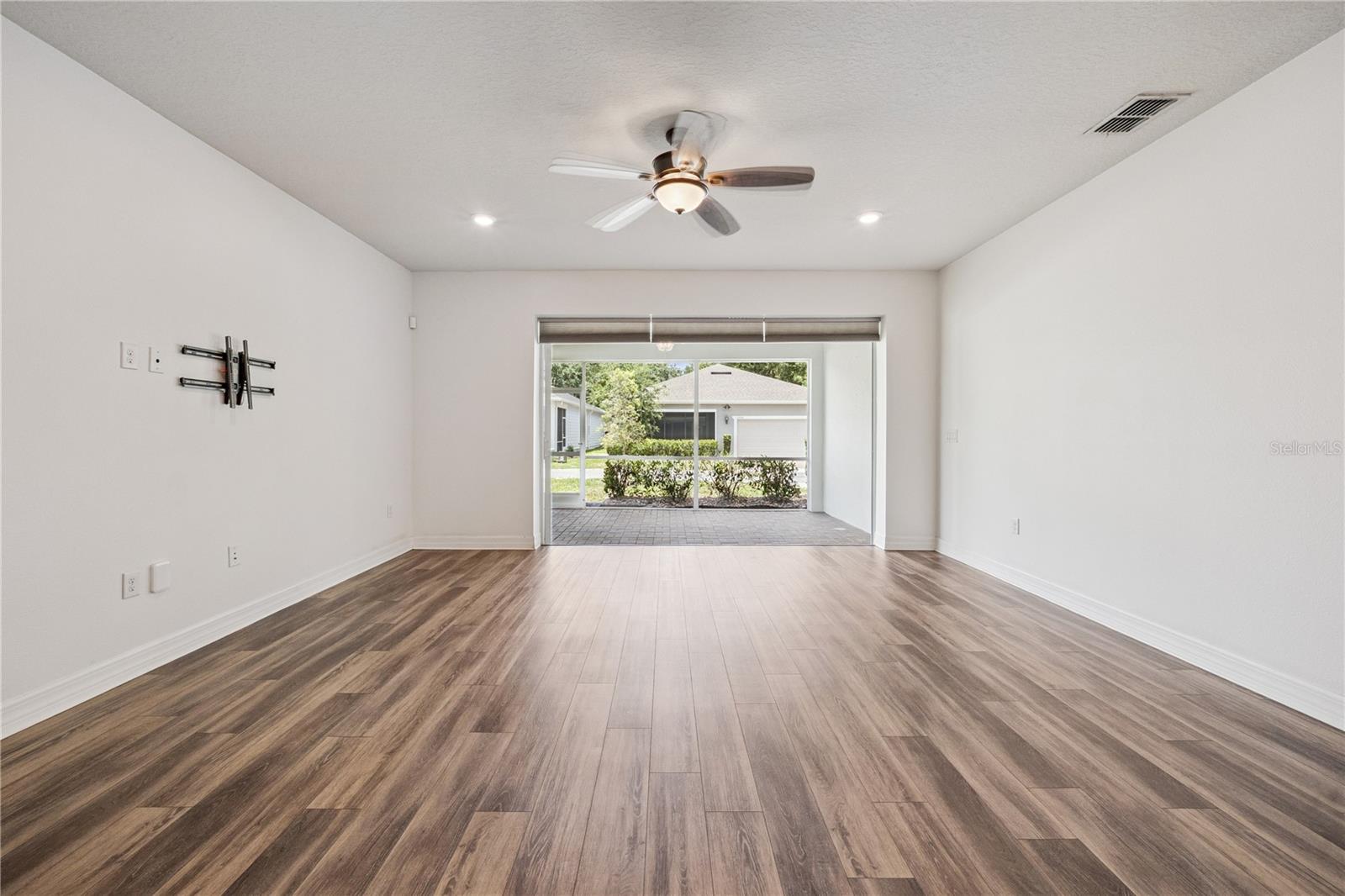 1507 WILD SWEETGRASS WAY