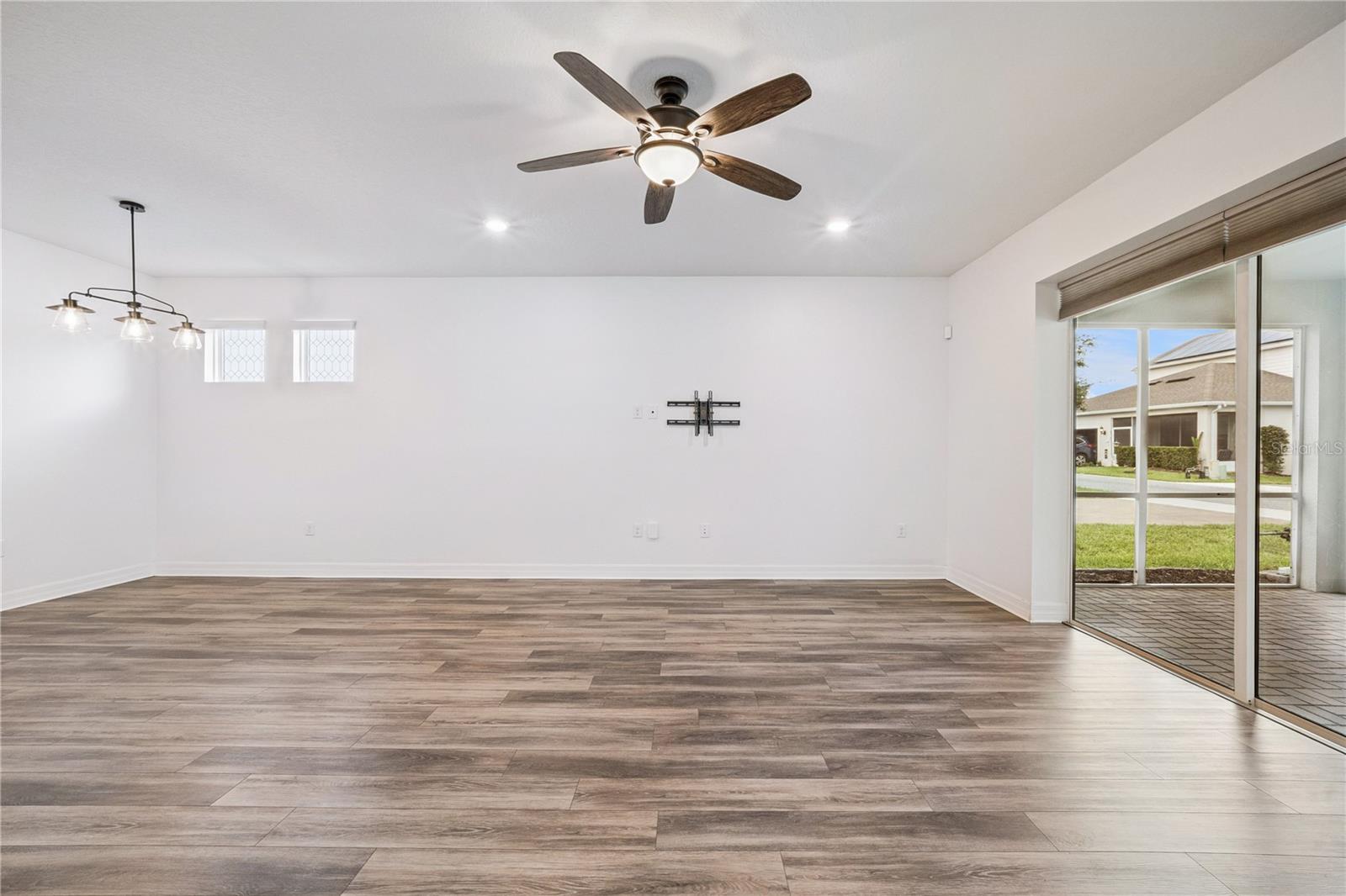 1507 WILD SWEETGRASS WAY