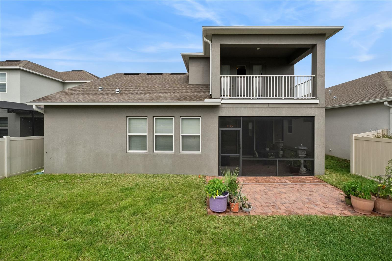 1143 HULL ISLAND DR