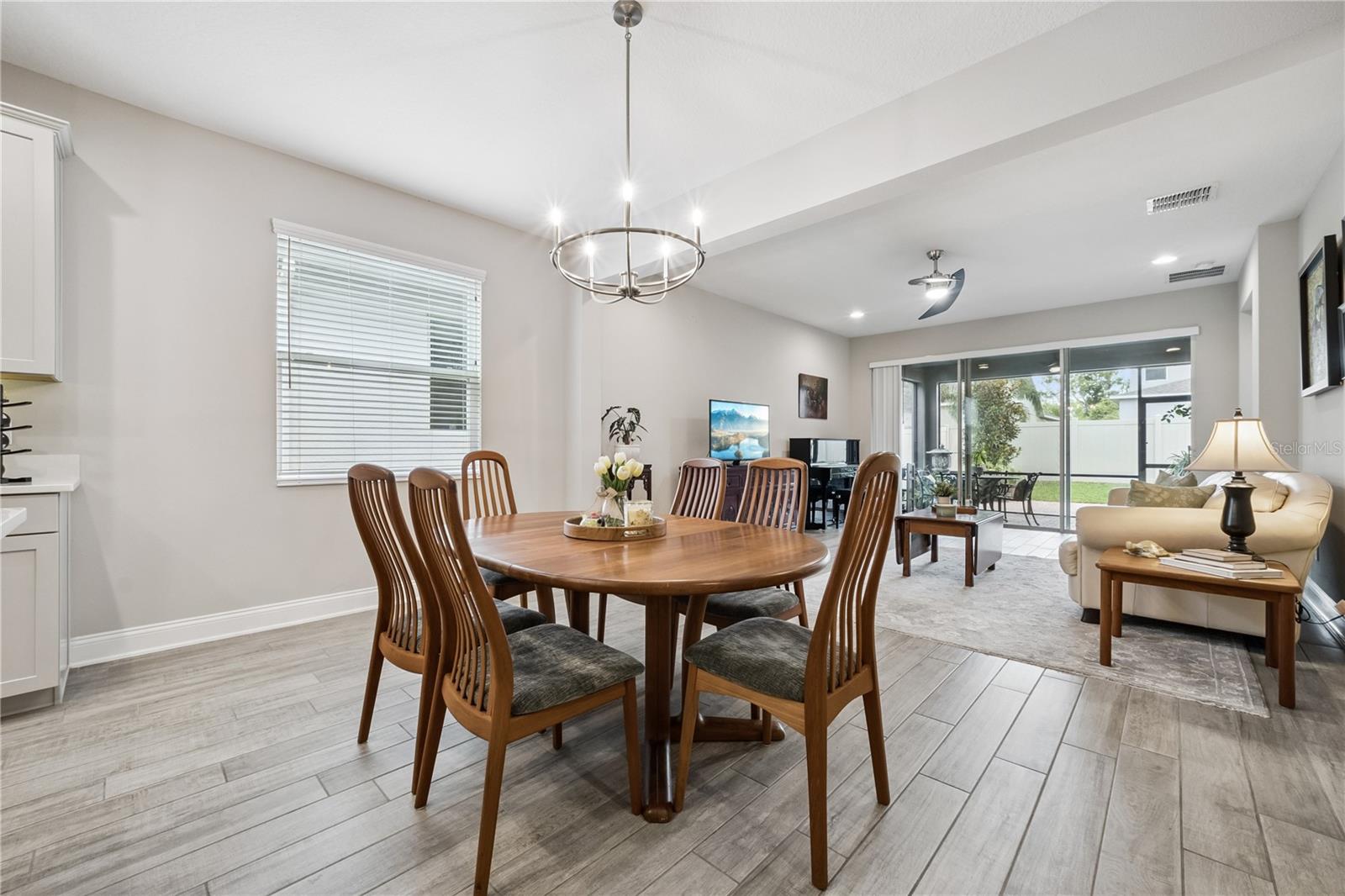 1143 HULL ISLAND DR