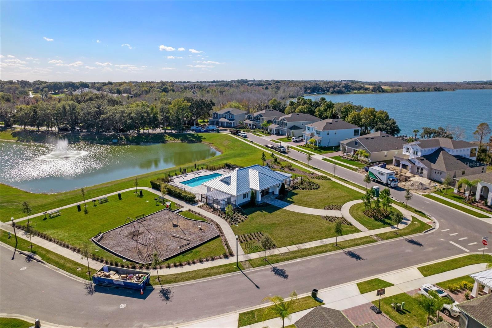 1143 HULL ISLAND DR