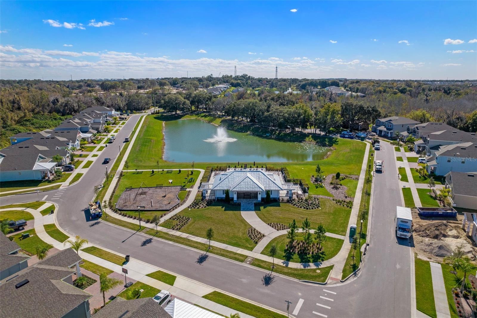 1143 HULL ISLAND DR