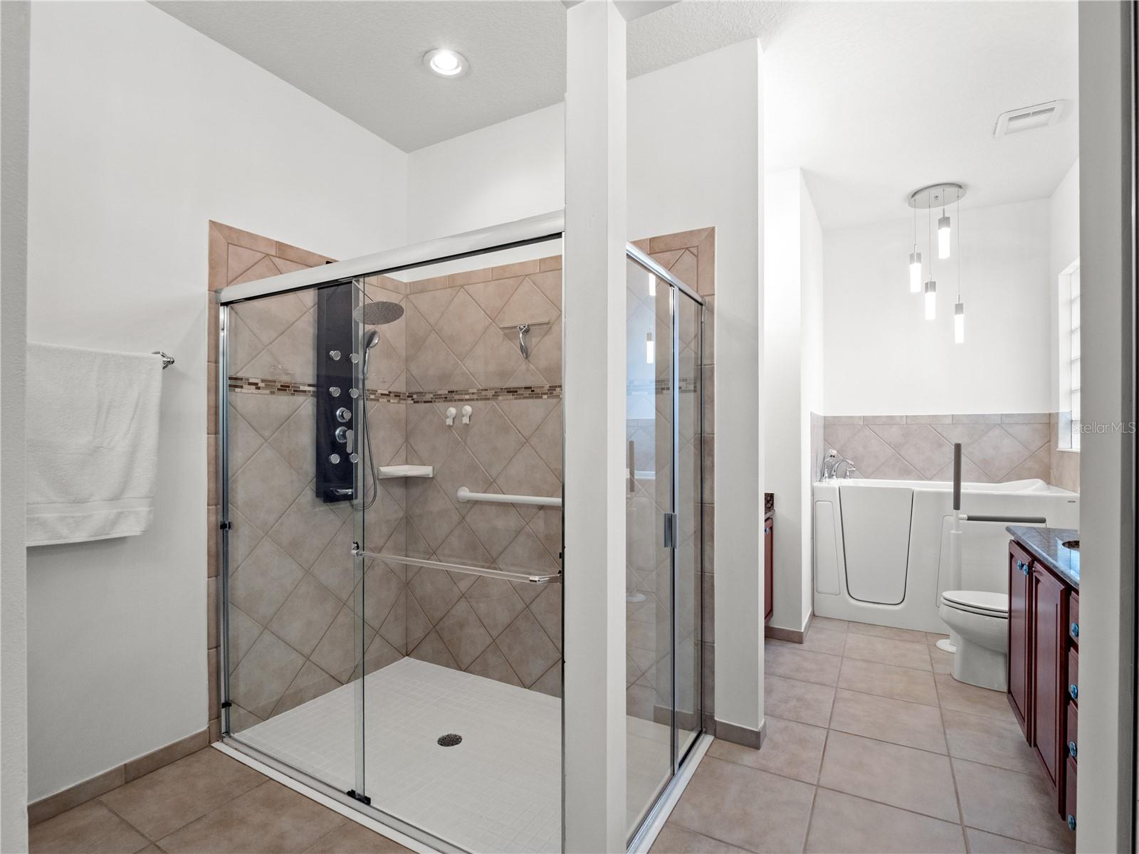 11800 ZELKOVA LN