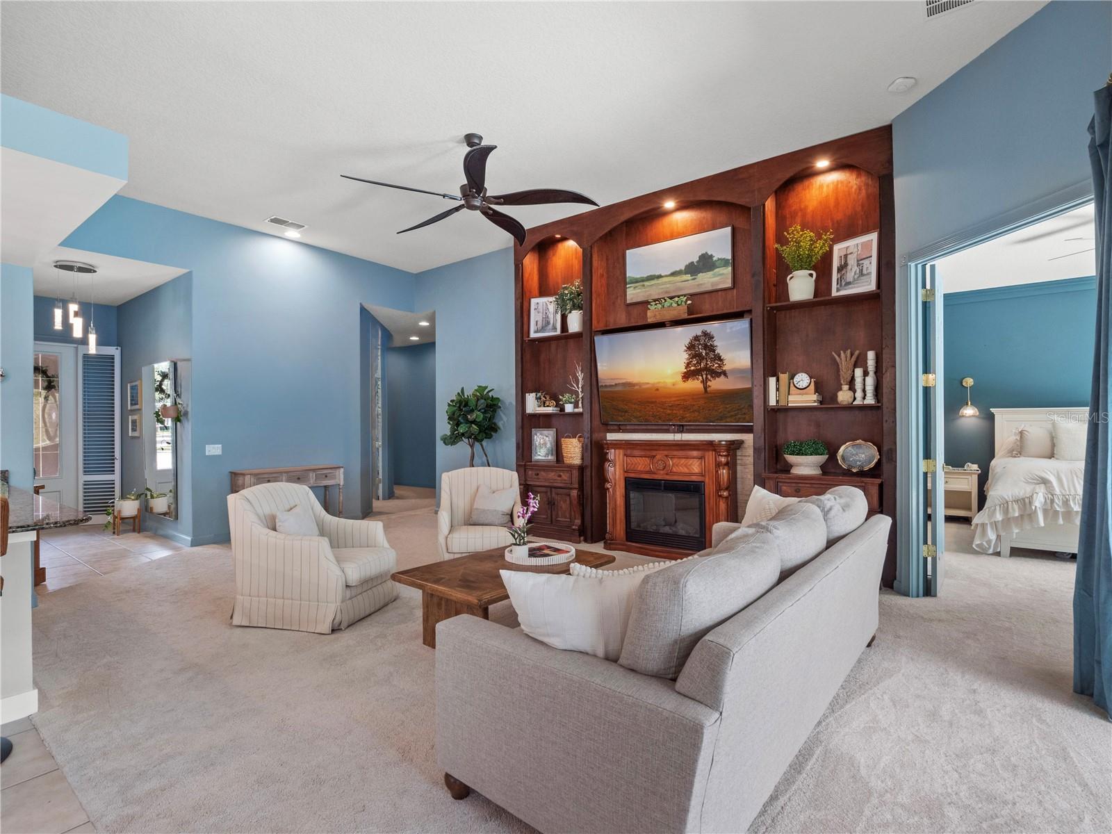 11800 ZELKOVA LN