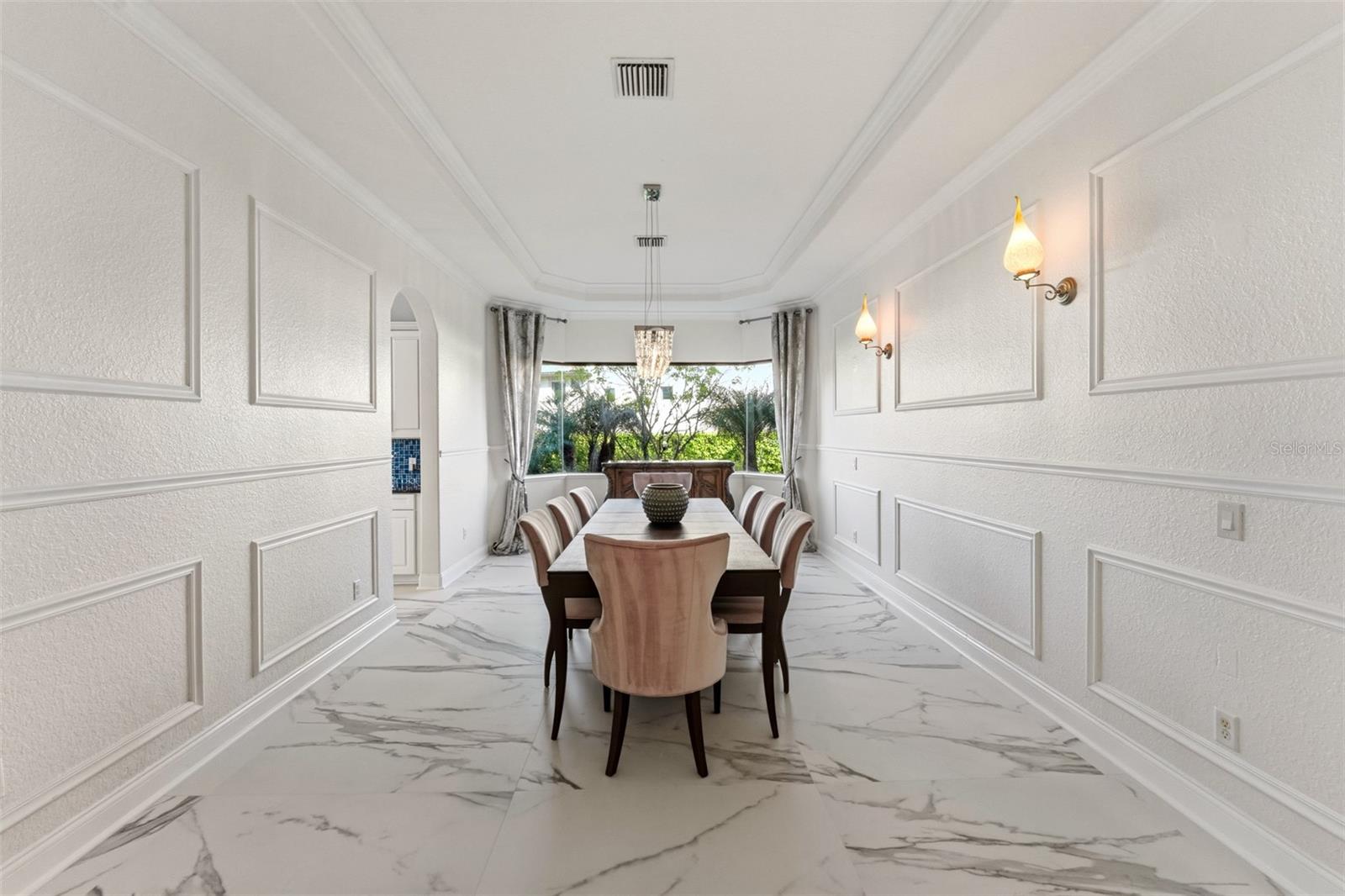 4071 ISABELLA CIR