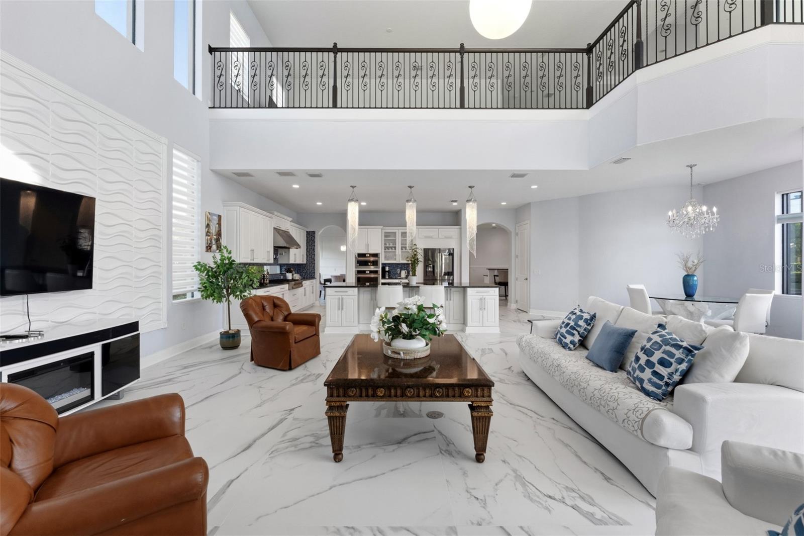 4071 ISABELLA CIR