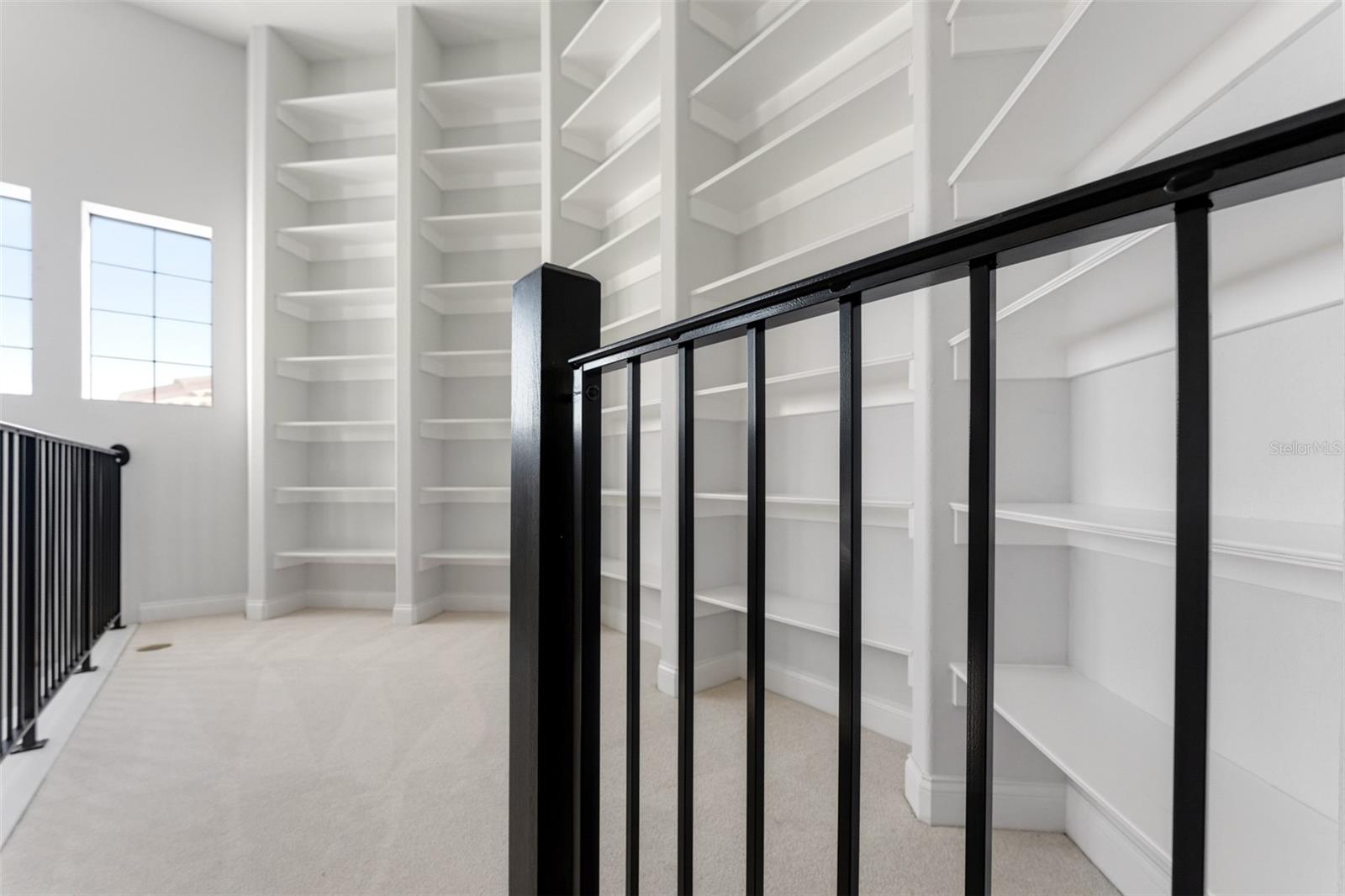 4071 ISABELLA CIR