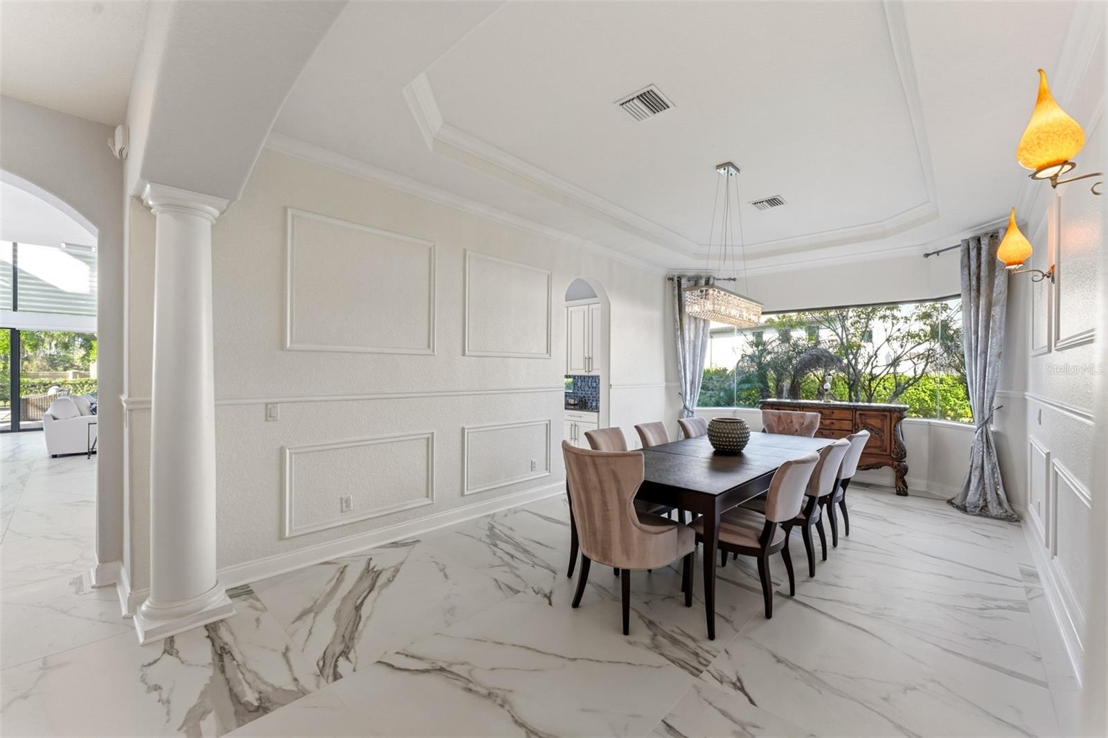 4071 ISABELLA CIR