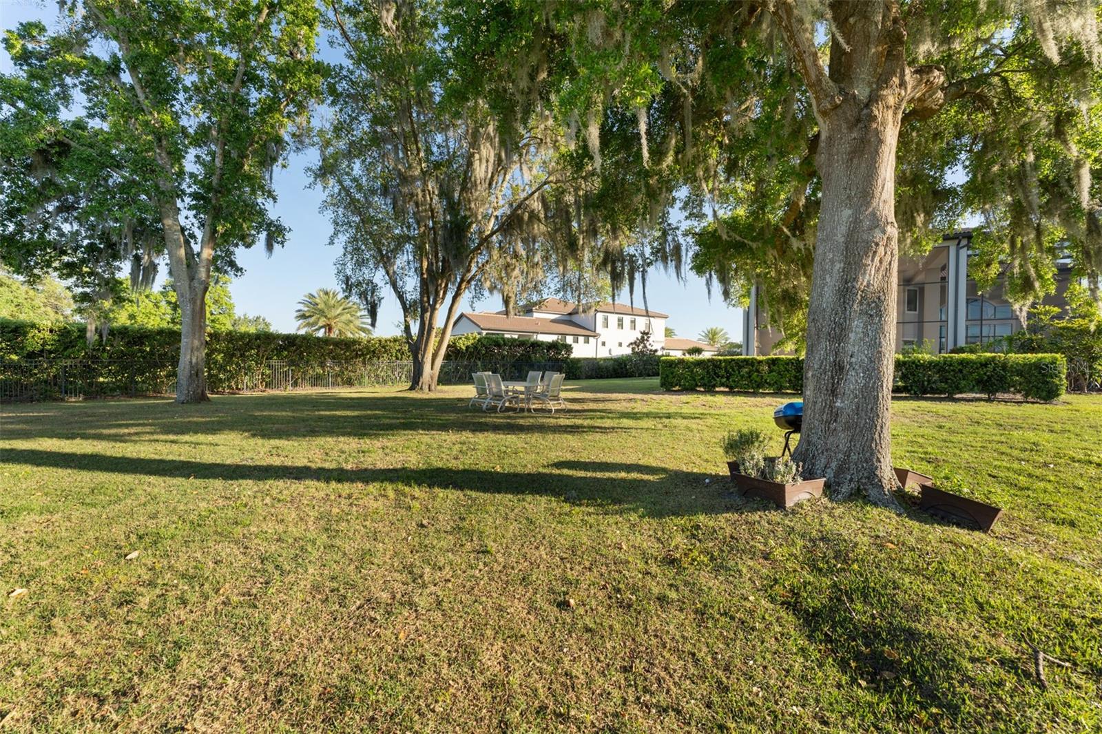4071 ISABELLA CIR