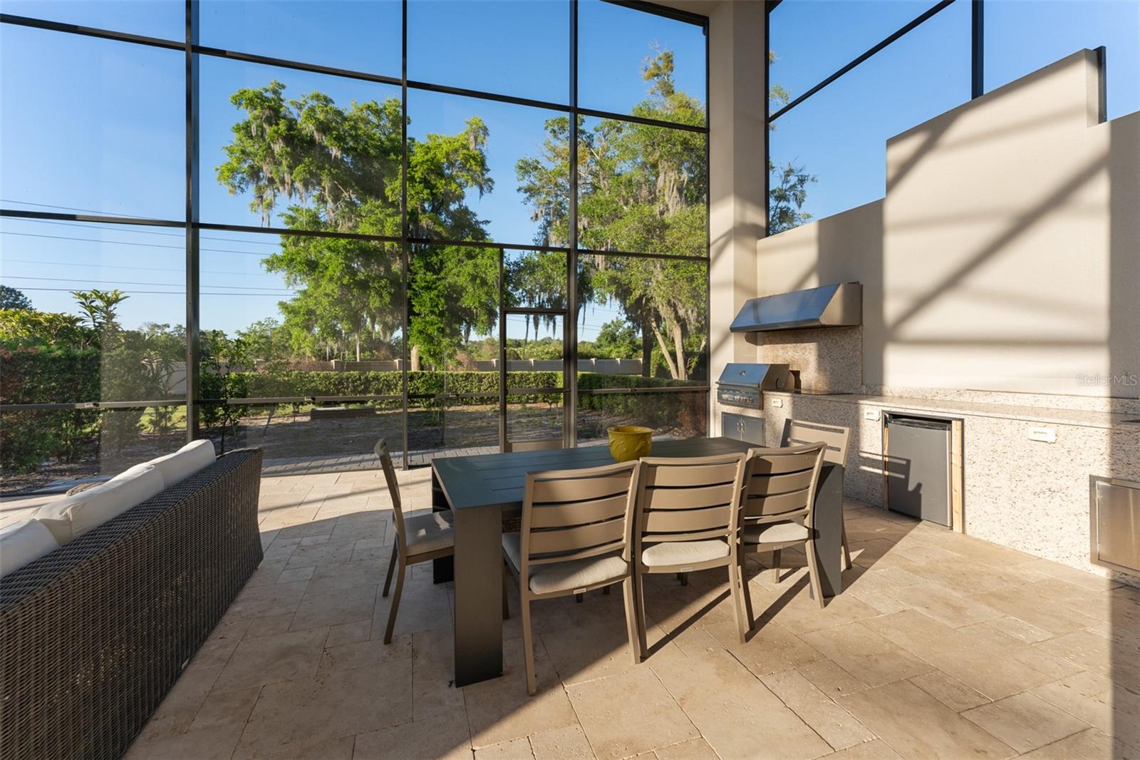 4071 ISABELLA CIR