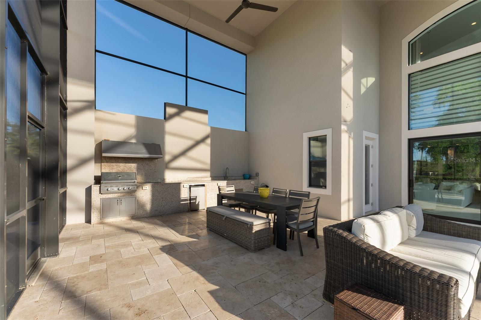 4071 ISABELLA CIR