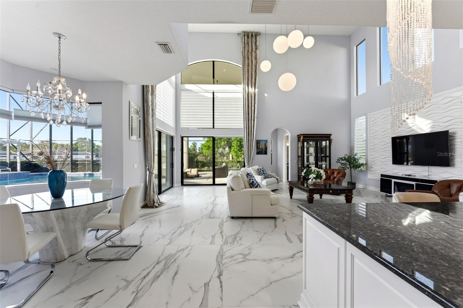 4071 ISABELLA CIR