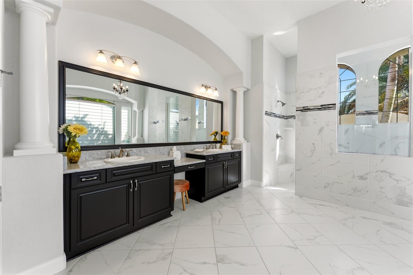 4071 ISABELLA CIR