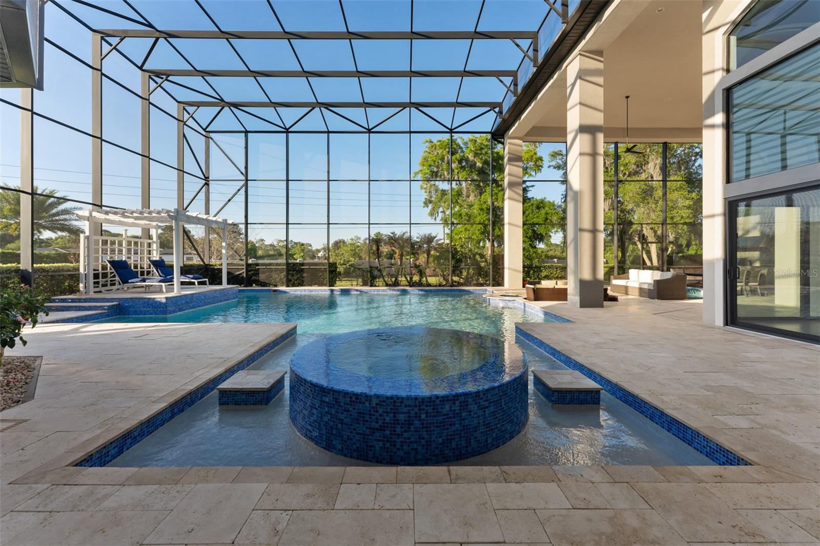 4071 ISABELLA CIR