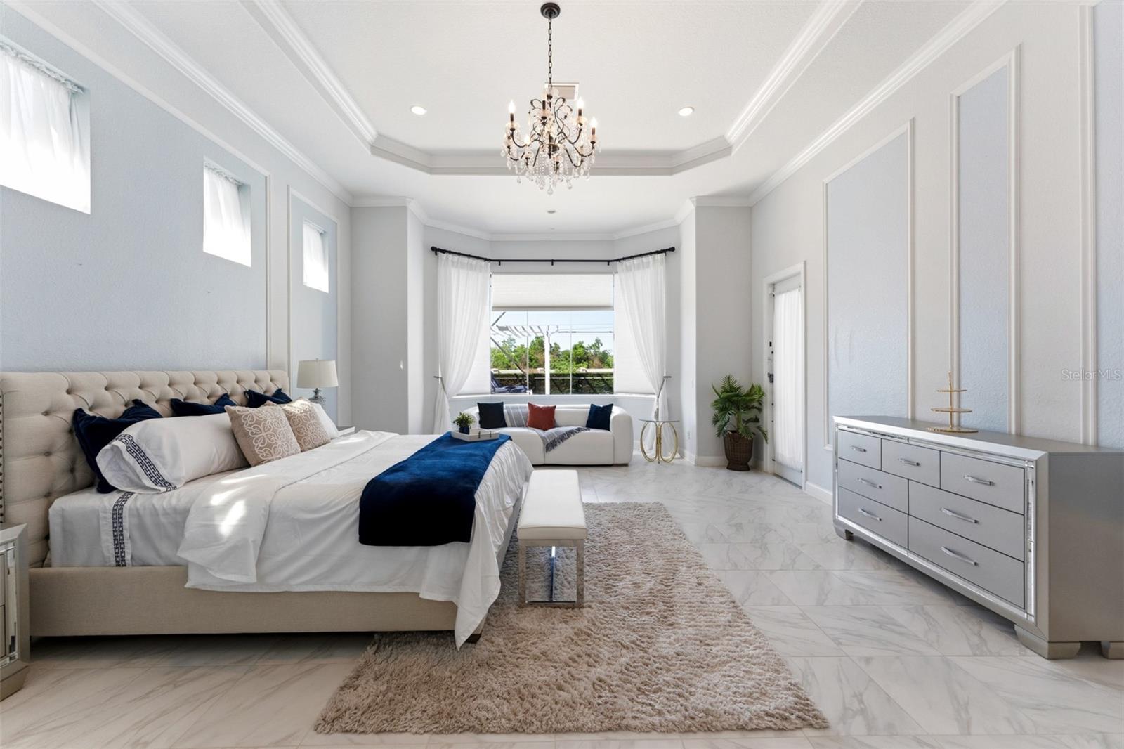 4071 ISABELLA CIR