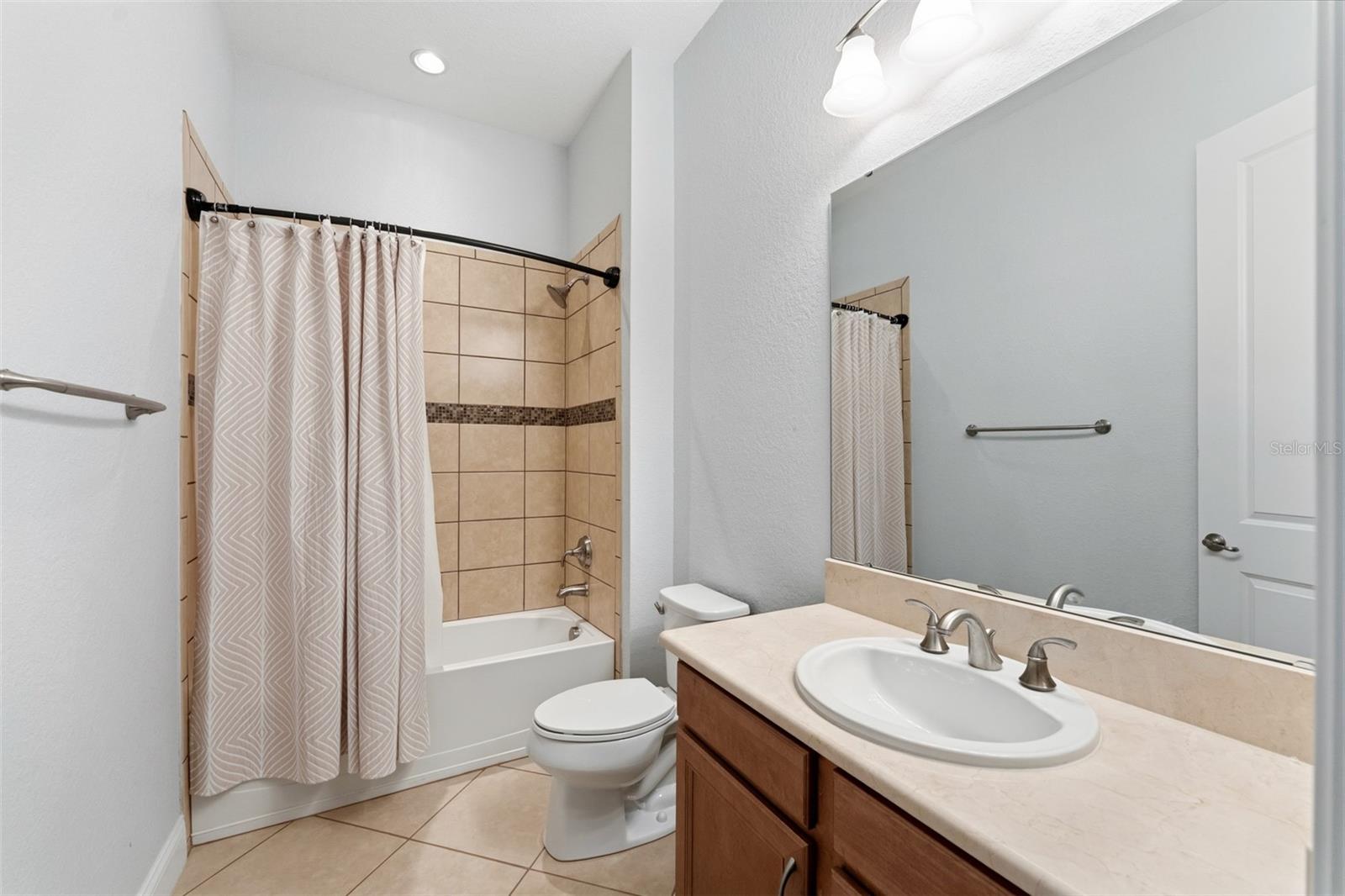 4071 ISABELLA CIR
