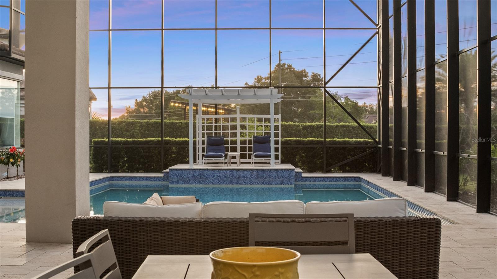 4071 ISABELLA CIR