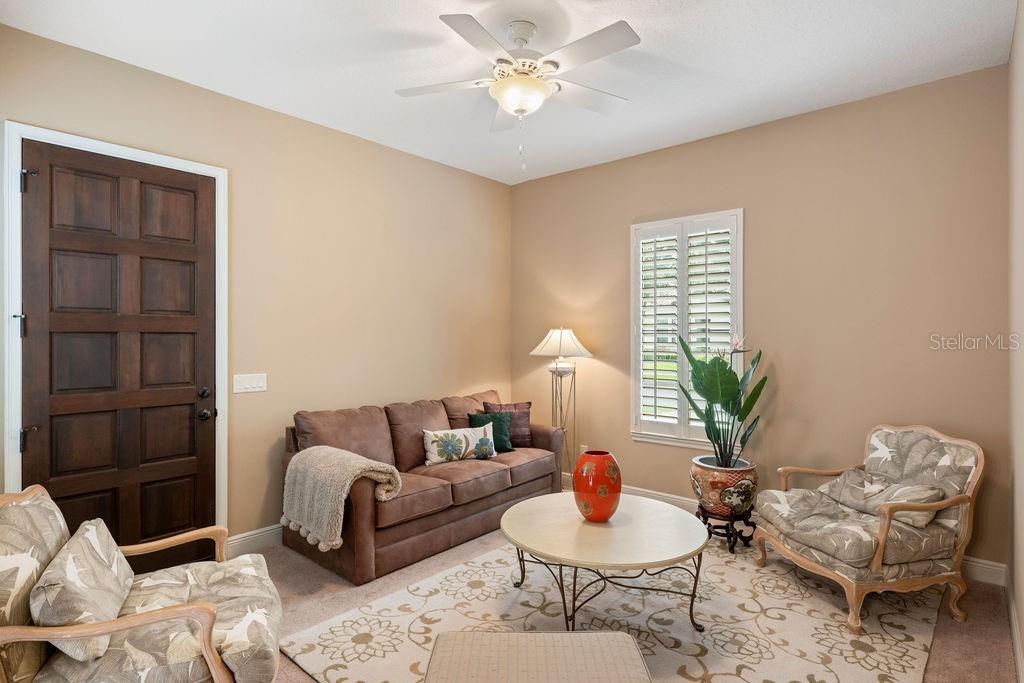 11832 WATERSTONE LOOP DR