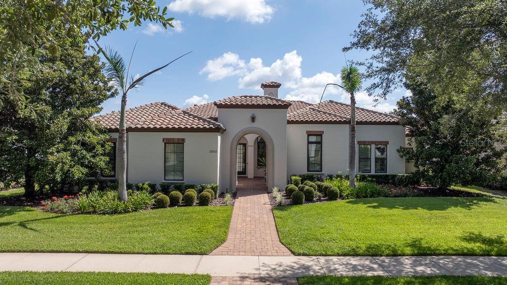 11832 WATERSTONE LOOP DR