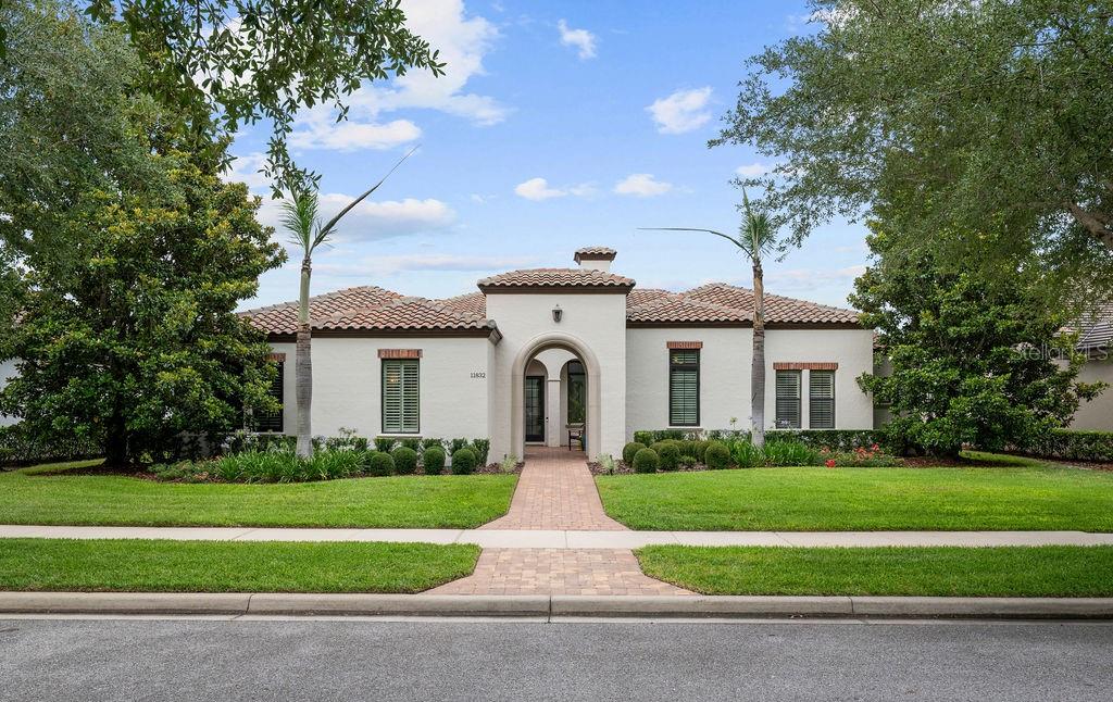 11832 WATERSTONE LOOP DR