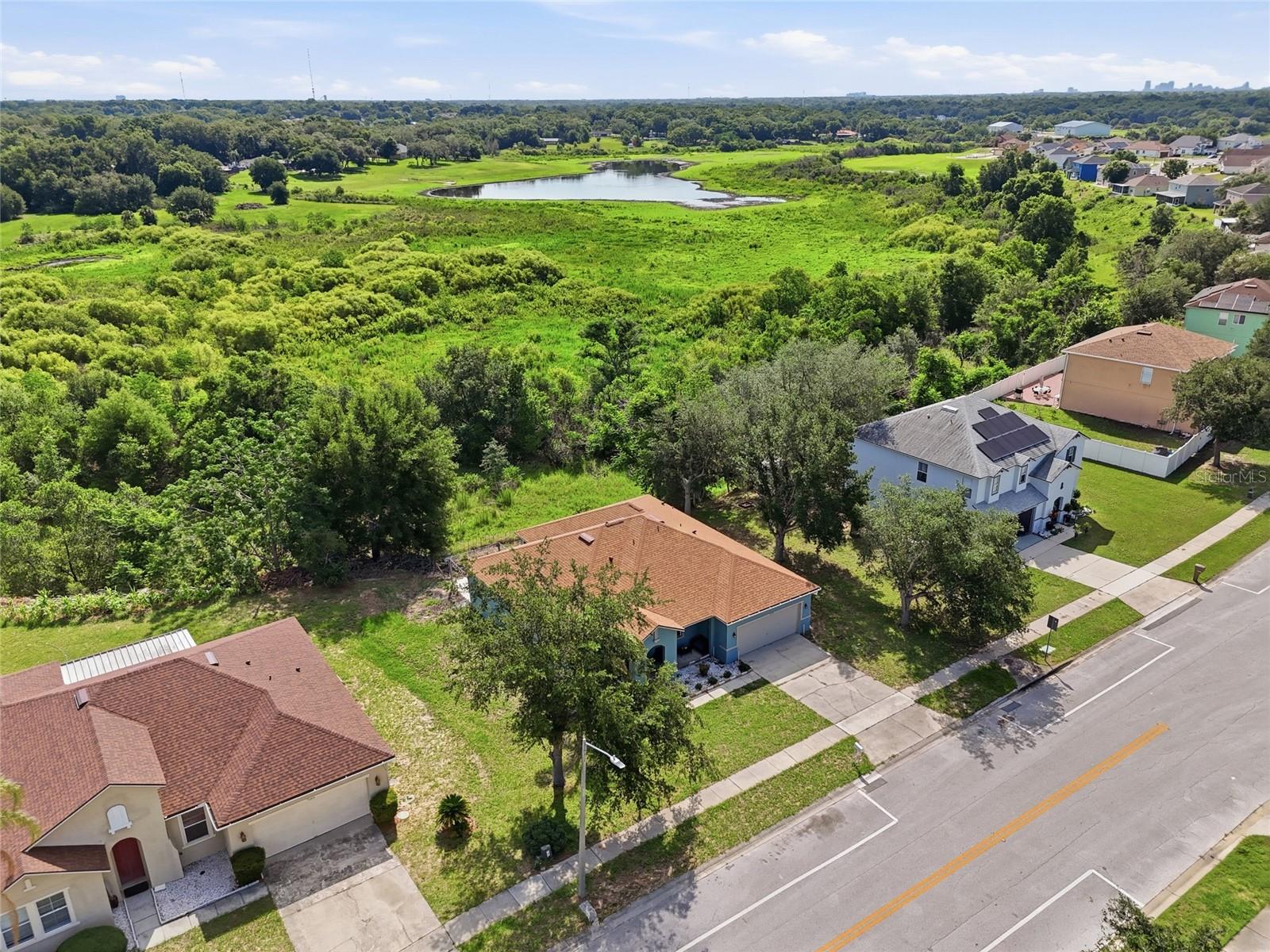 7254 COUNTRY RUN PKWY