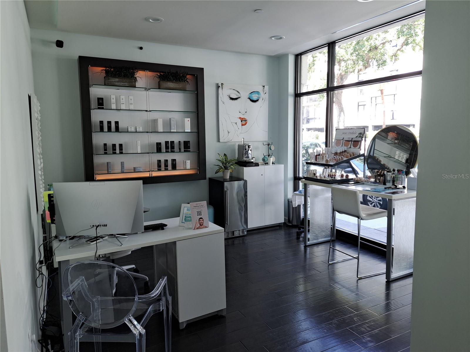330 W MORSE BLVD #104