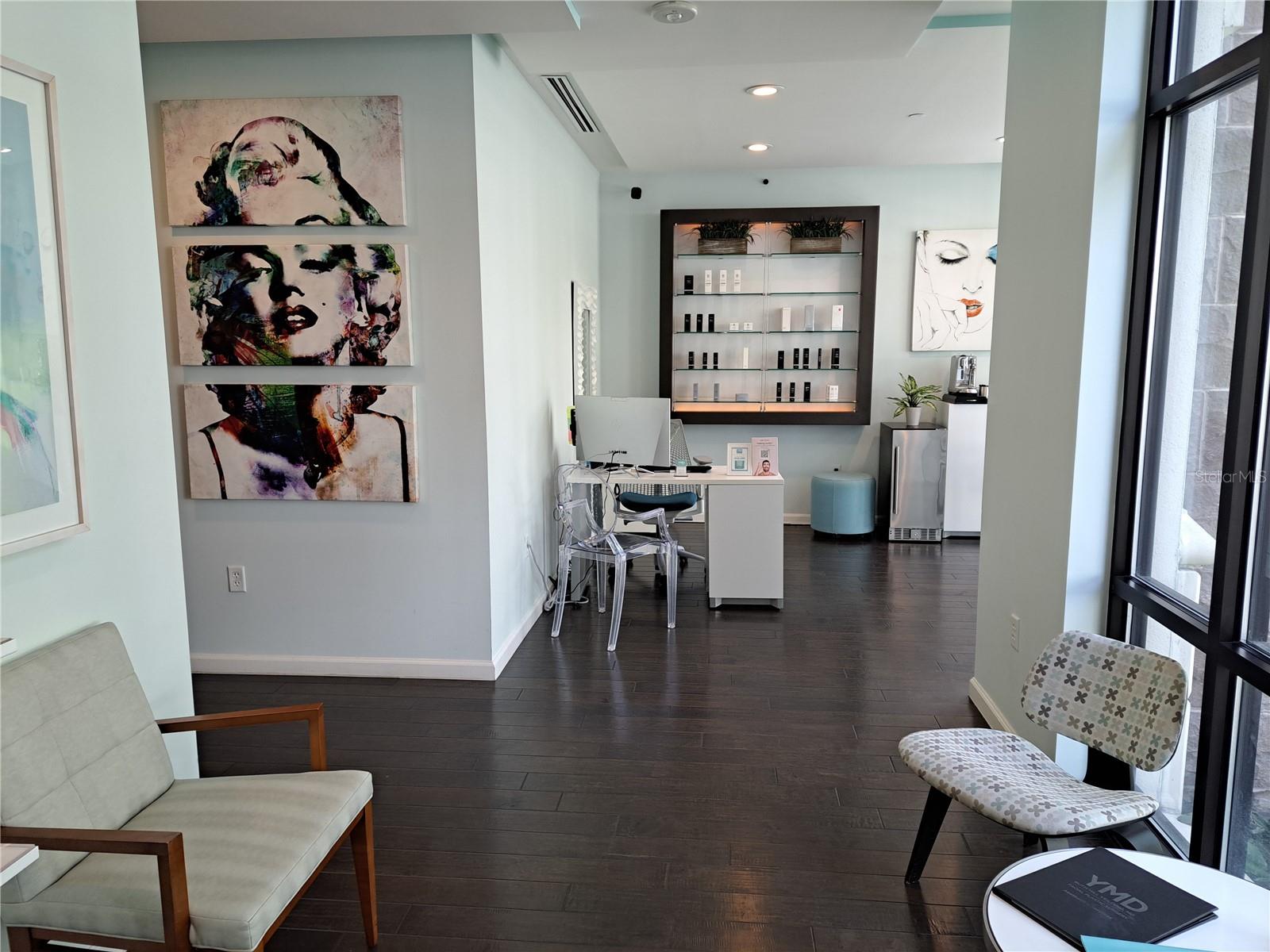 330 W MORSE BLVD #104