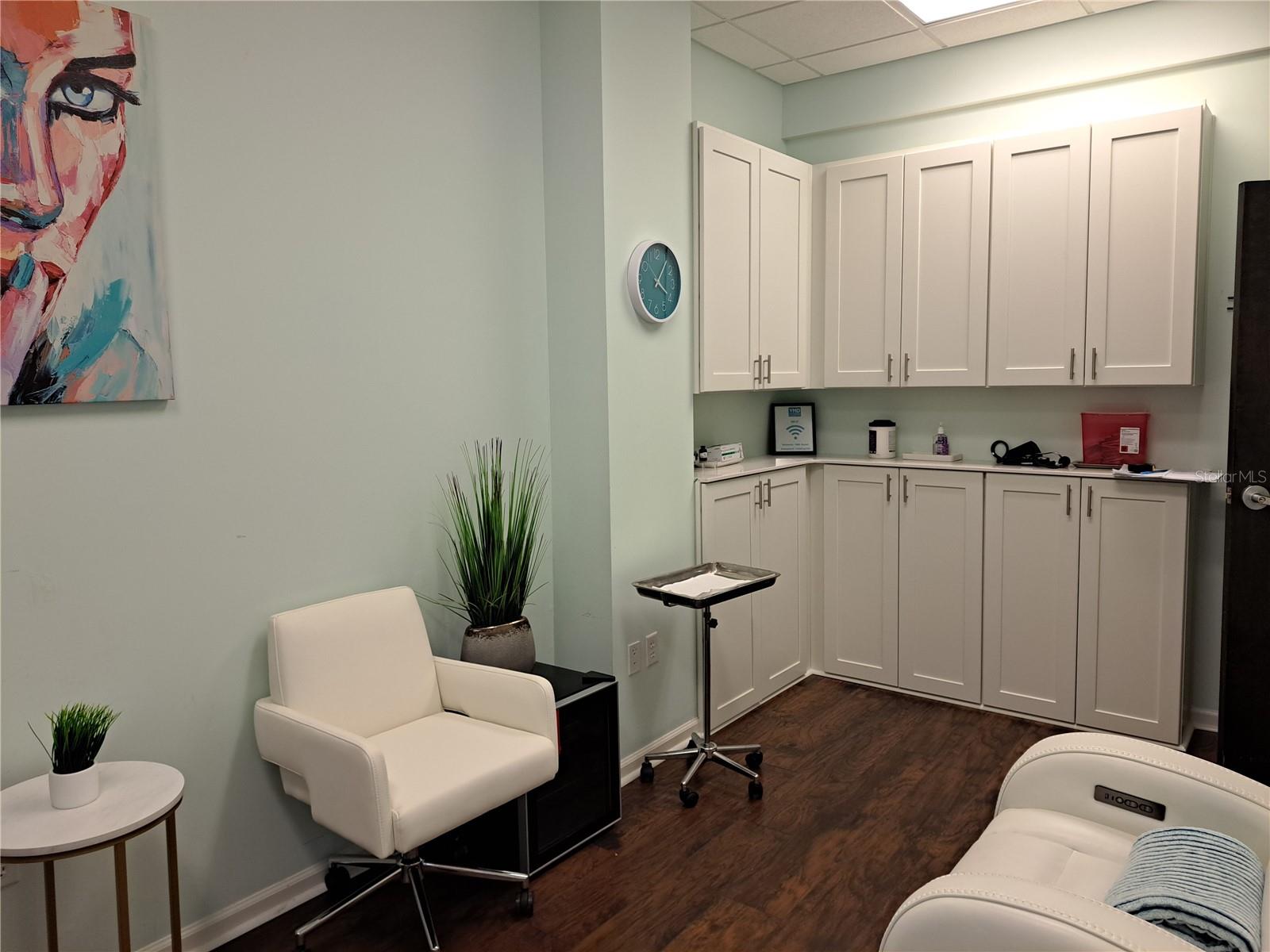 330 W MORSE BLVD #104