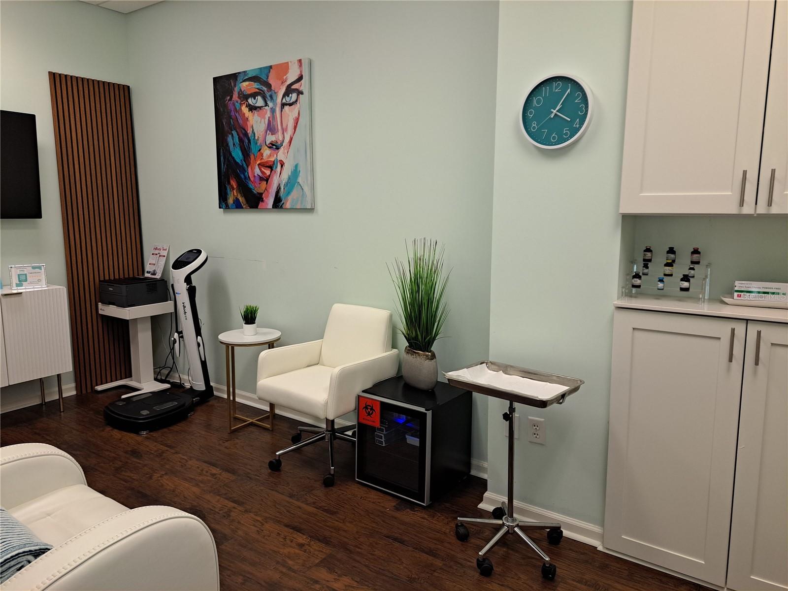 330 W MORSE BLVD #104