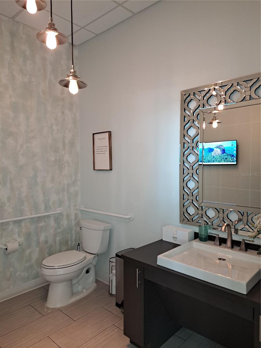 330 W MORSE BLVD #104