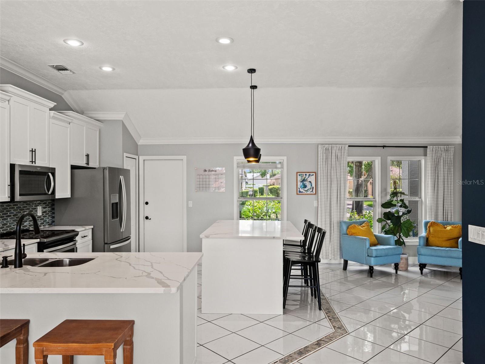 3552 WOODLEY PARK PL