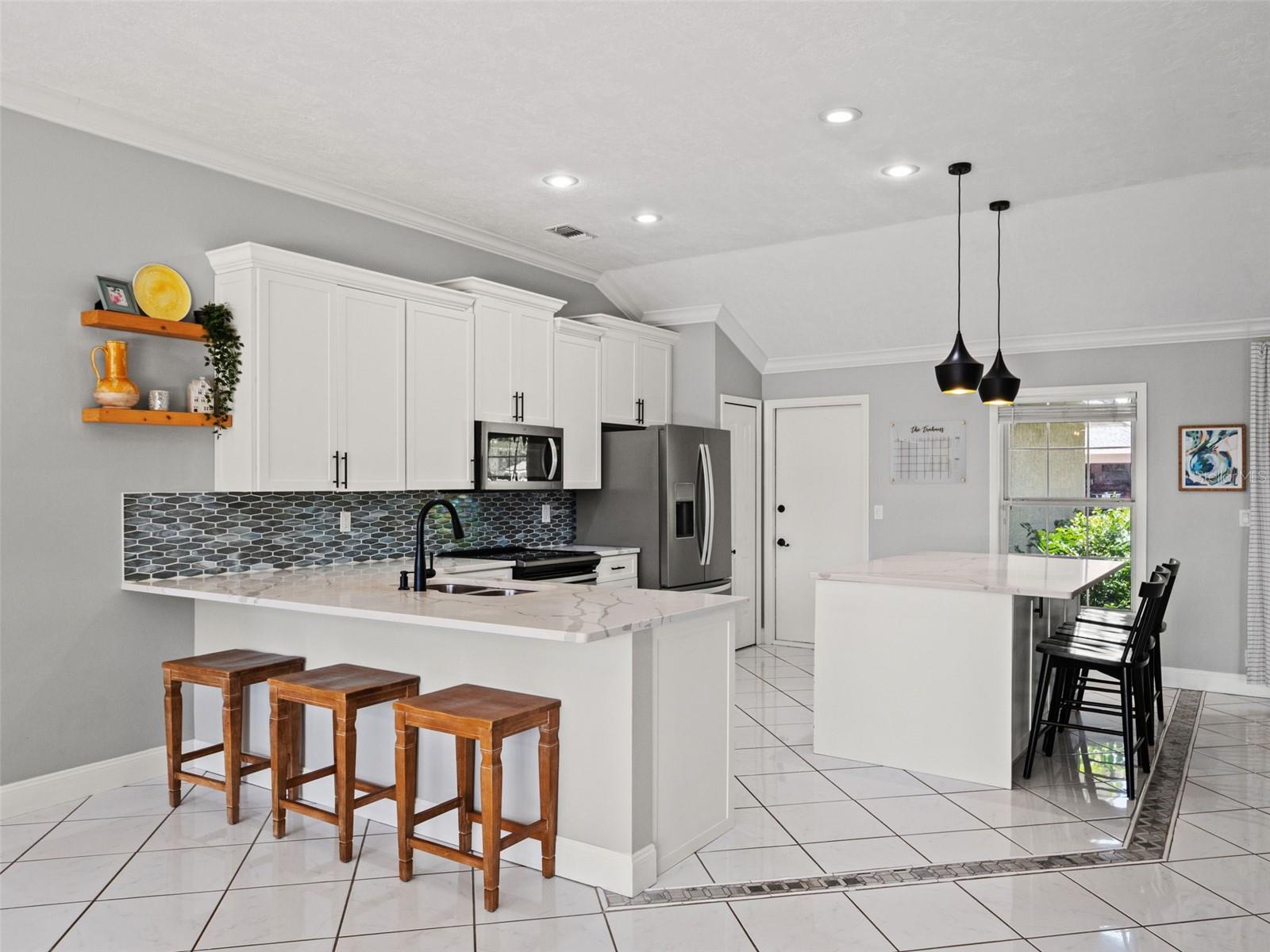 3552 WOODLEY PARK PL