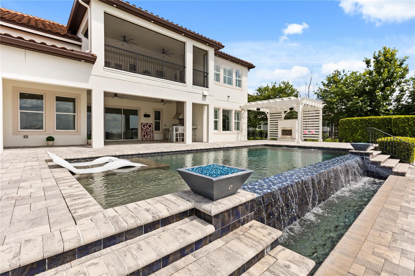15138 SHONAN GOLD DR