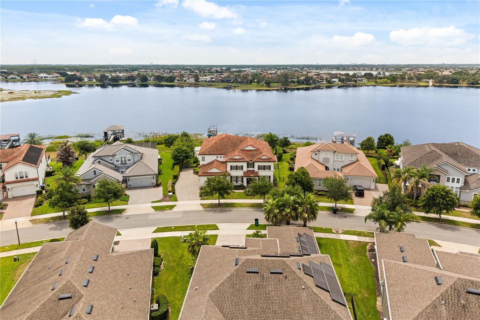 15138 SHONAN GOLD DR