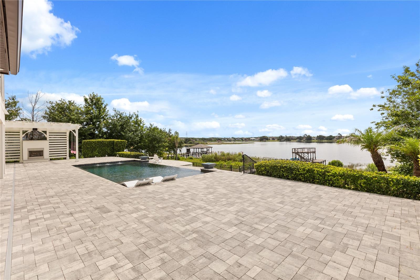 15138 SHONAN GOLD DR