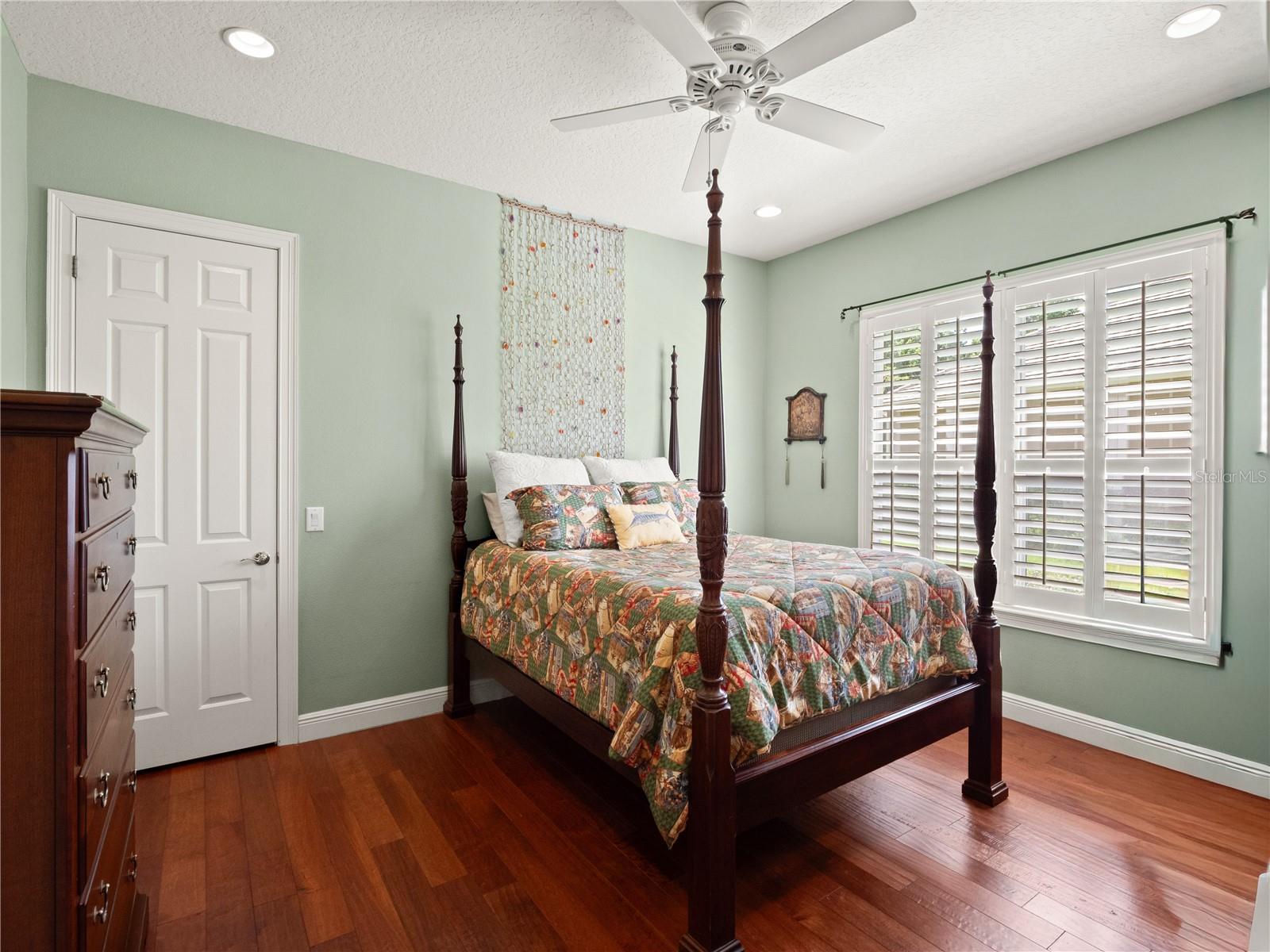 3358 HORSESHOE BEND CT