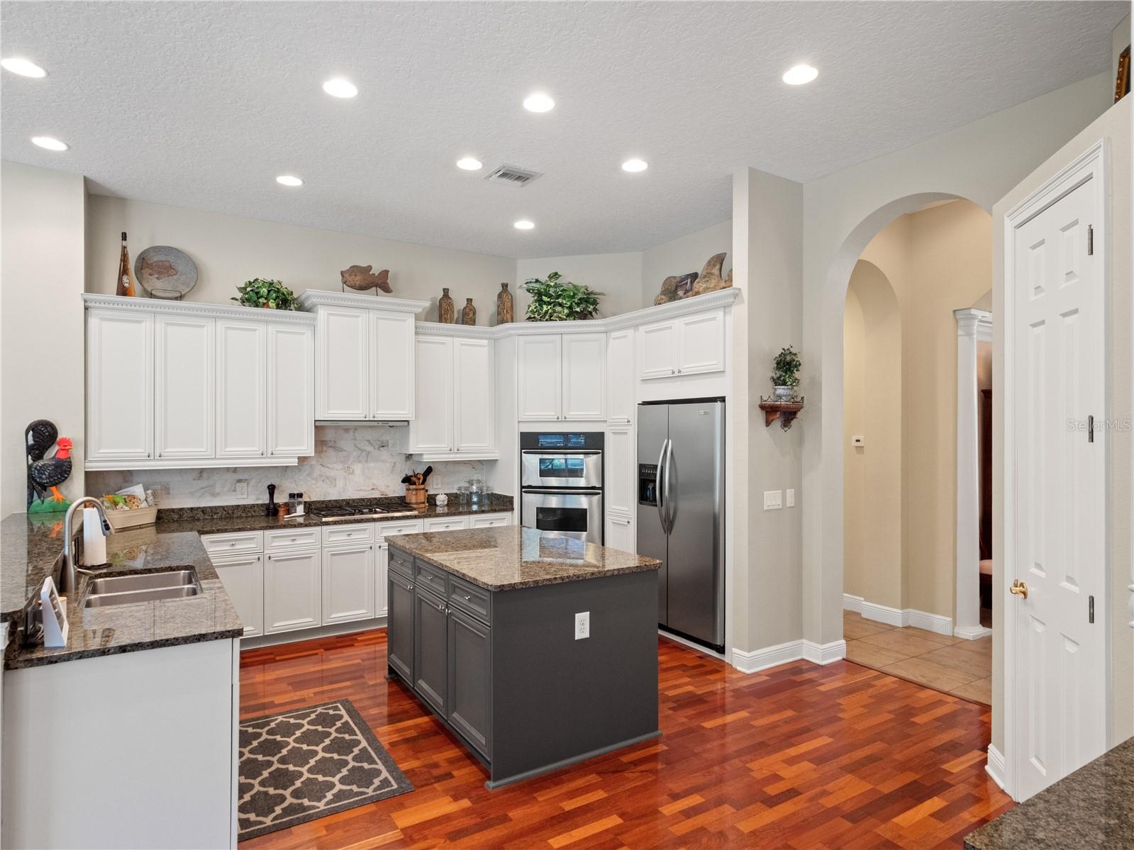 3358 HORSESHOE BEND CT