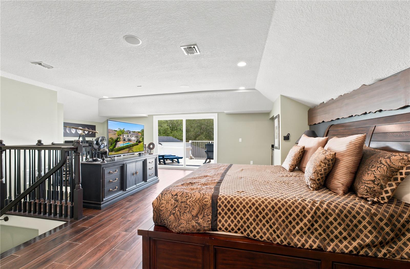 7481 GATHERING LOOP