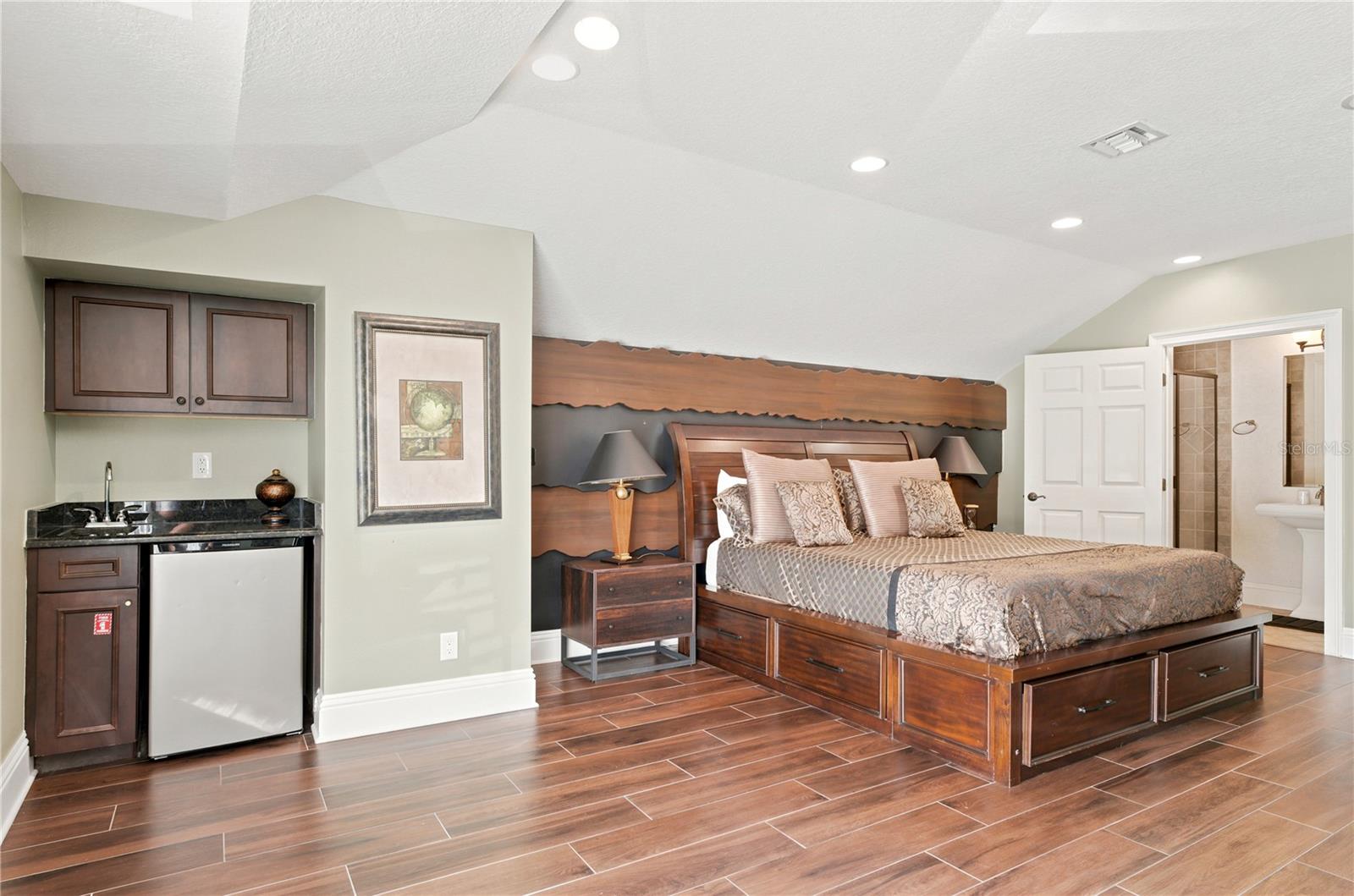 7481 GATHERING LOOP